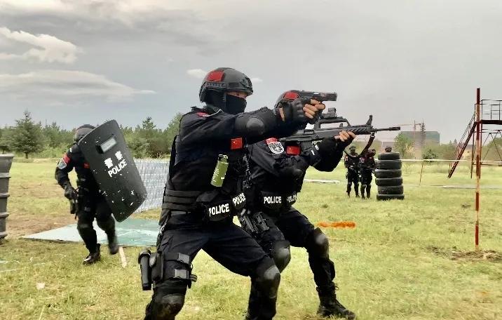 全警实战大练兵射击训练现场直击